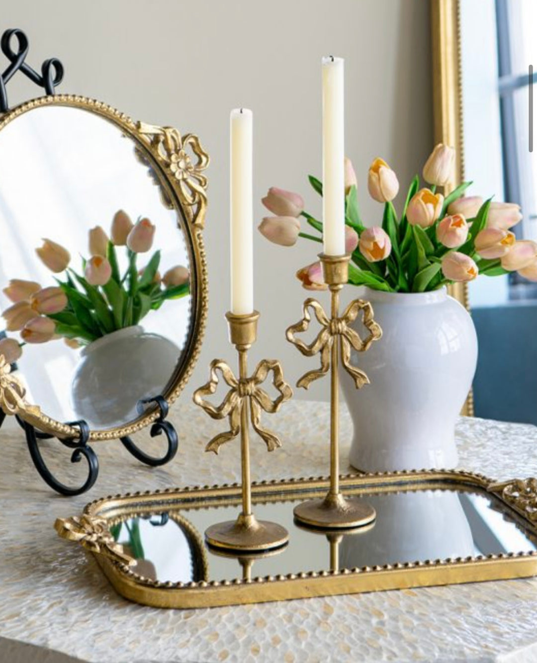 Gold Bow Candlestick Set